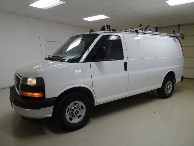 Used 2020 GMC Savana 2500 w/ Driver Convenience Package image 3