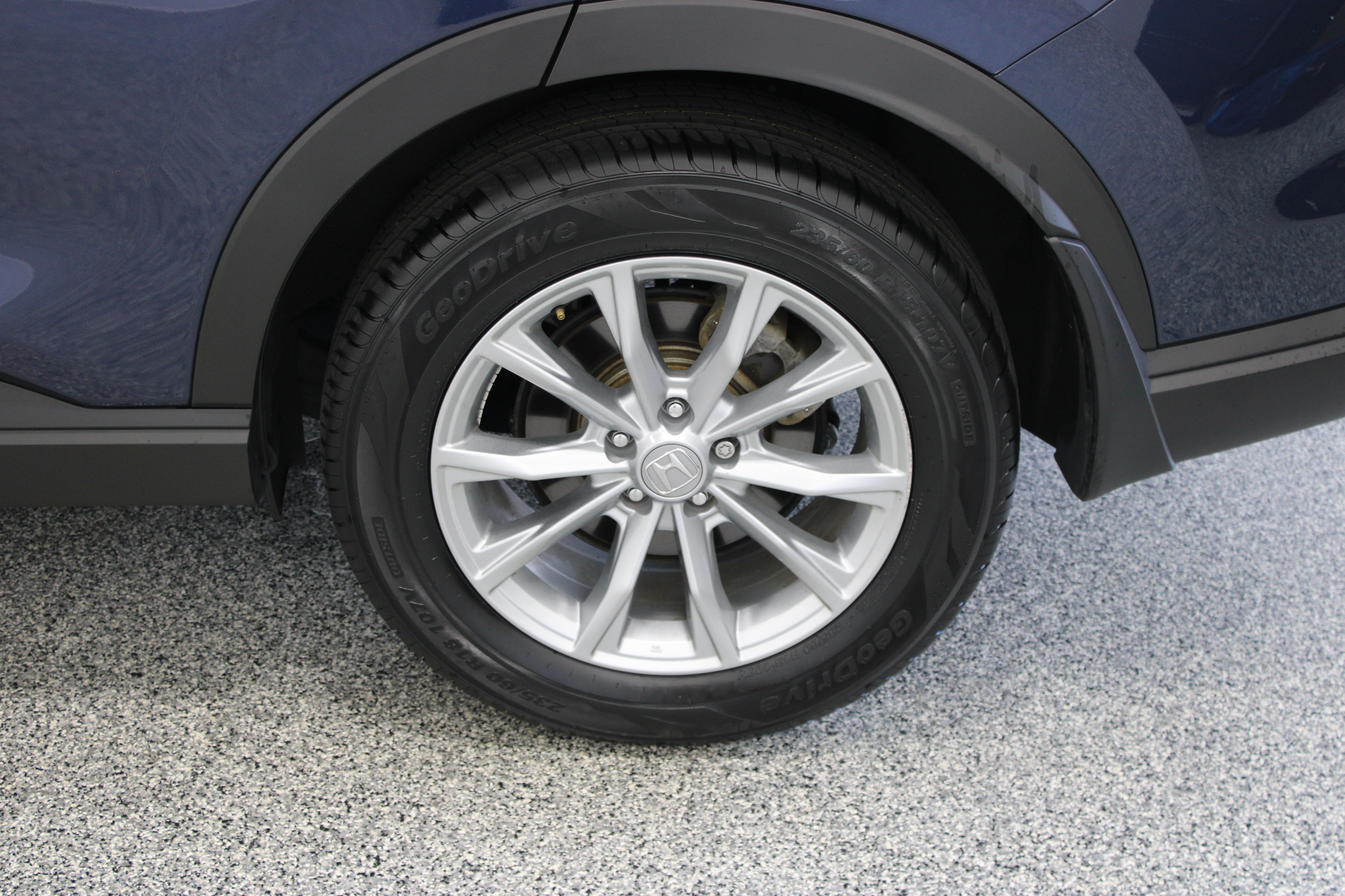 Used 2025 Honda CR-V EX image 10