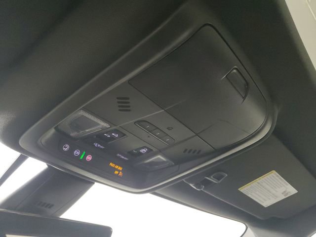 Used 2021 Chevrolet Blazer RS w/ Enhanced Convenience Package image 34