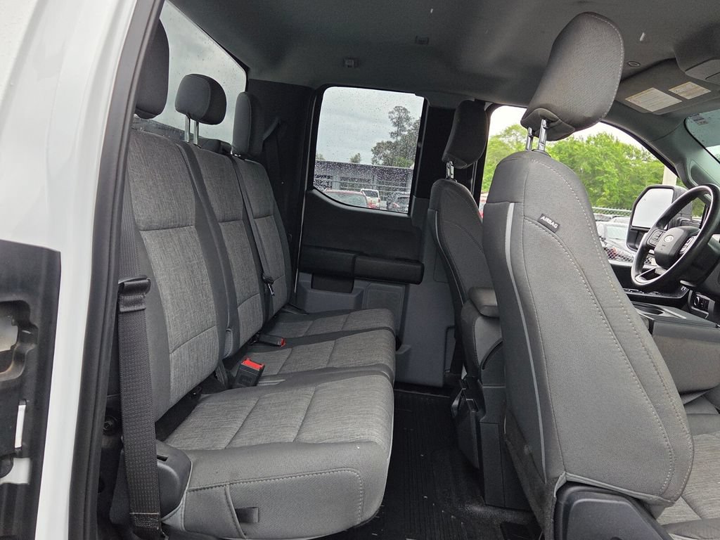 Used 2024 Ford F250 XL AWD/4WD image 12
