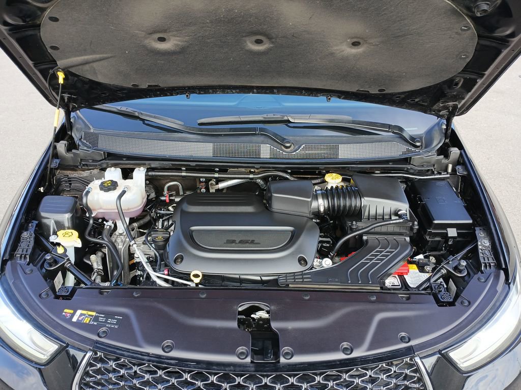 Used 2024 Chrysler Pacifica Touring-L image 31