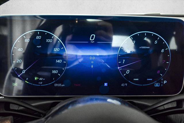 New 2026 Mercedes-Benz C 300 4MATIC Sedan image 11