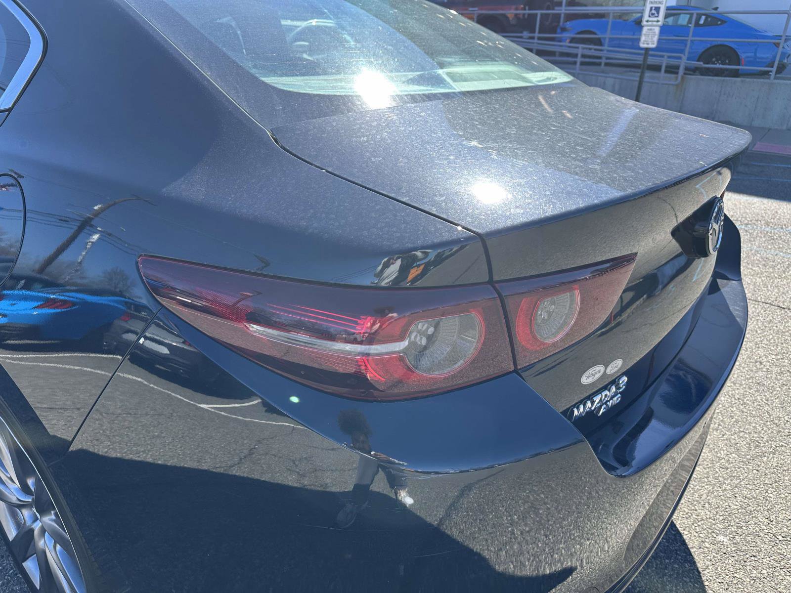 Used 2020 MAZDA MAZDA3 Premium Package image 10