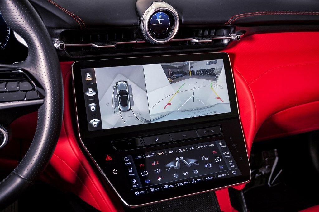 Certified 2024 Maserati GranCabrio Trofeo image 25