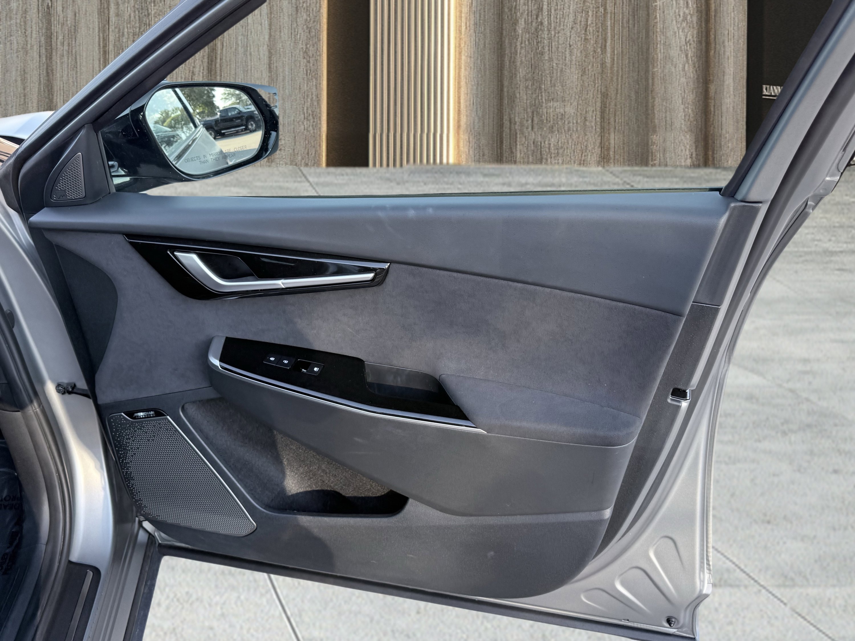 Used 2023 Kia EV6 GT image 46