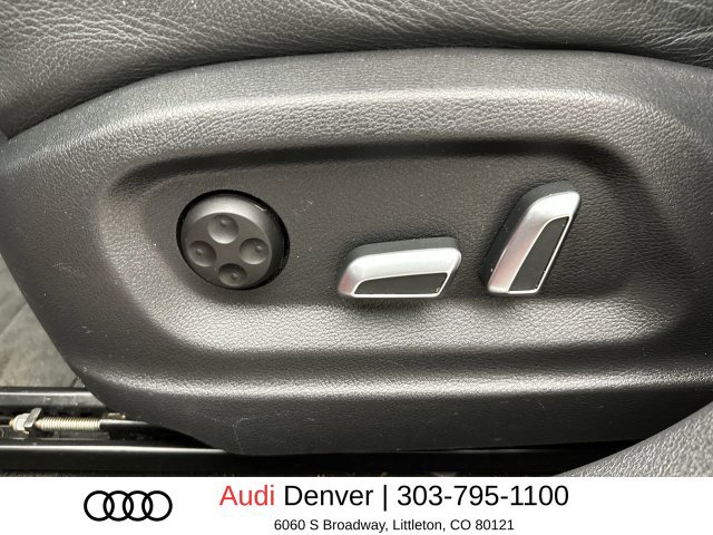 Used 2018 Audi Q3 2.0T Premium Plus w/ Premium Plus Package AWD/4WD image 12