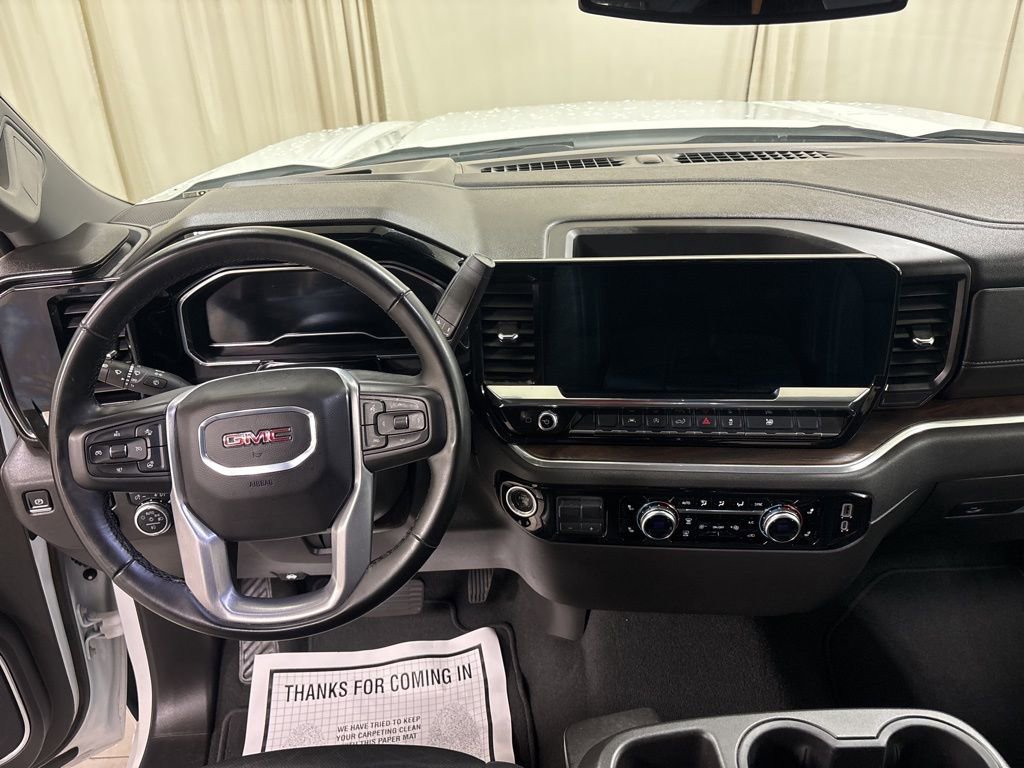 Used 2025 GMC Sierra 1500 SLT image 13
