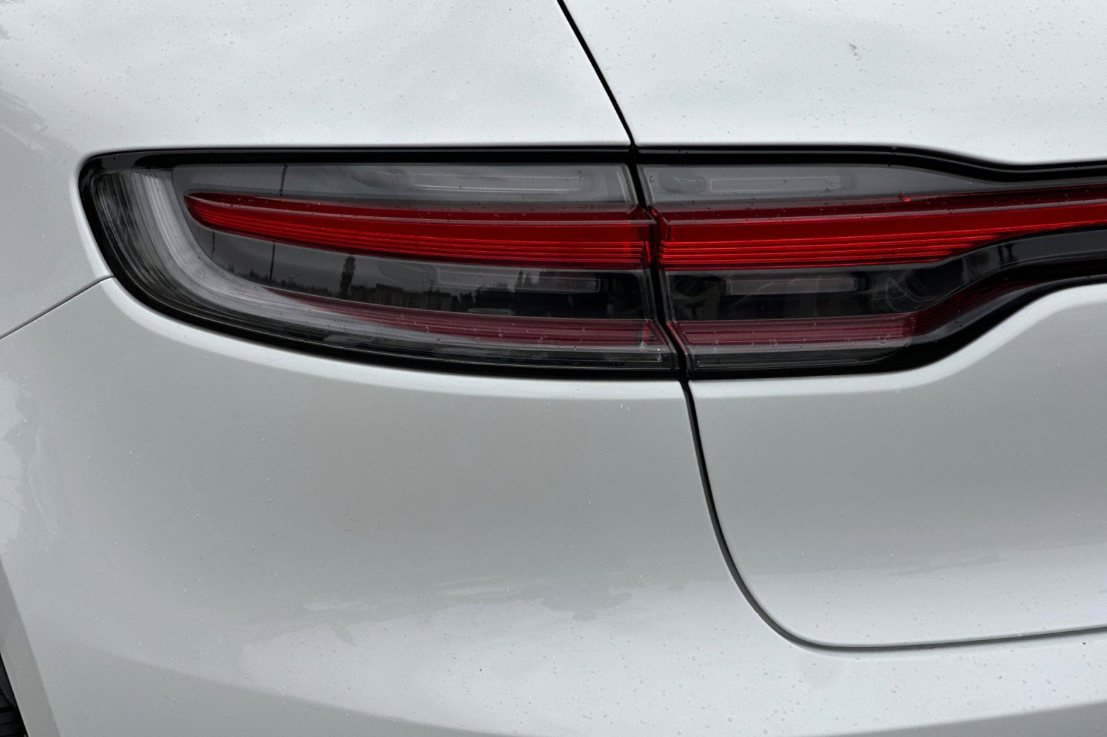 Used 2023 Porsche Macan S image 28