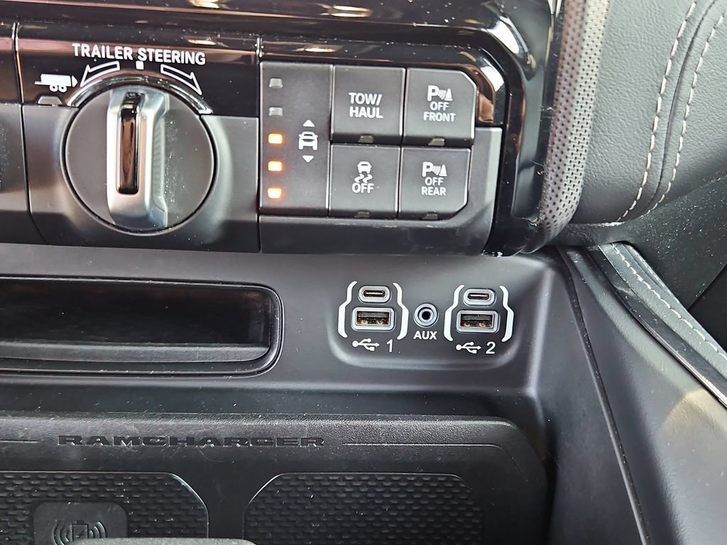 Used 2022 RAM 1500 Limited w/ Trailer Tow Group (B) AWD/4WD image 19