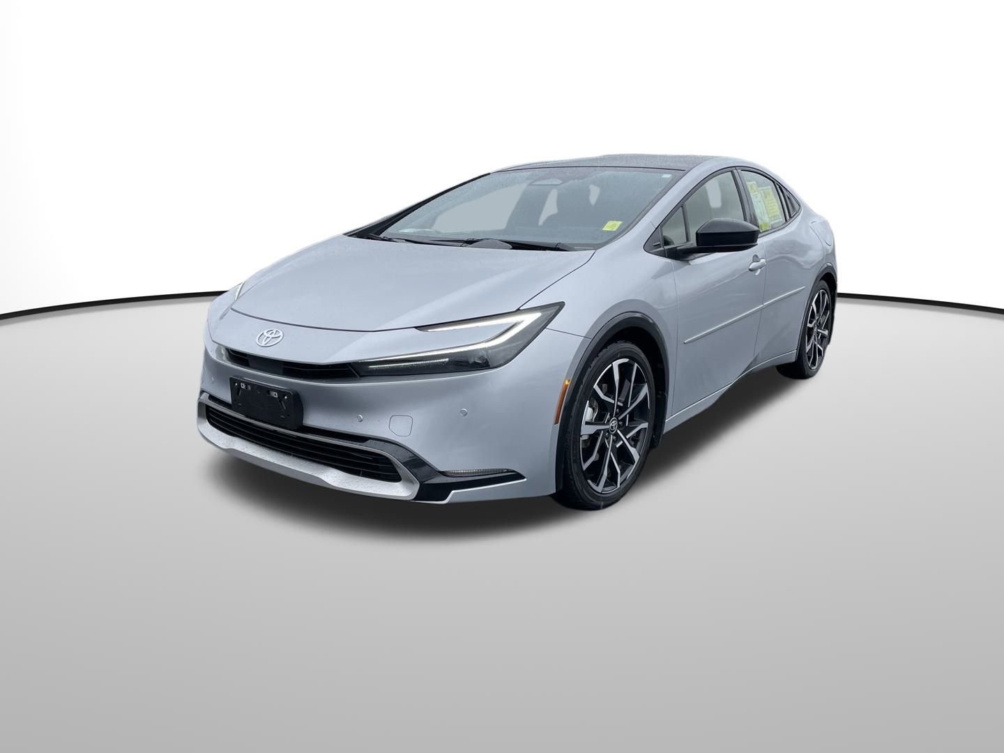 Used 2024 Toyota Prius Prime image 8