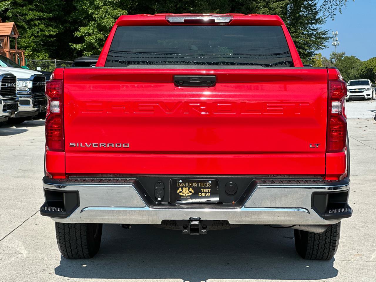 Used 2024 Chevrolet Silverado 1500 LT w/ Protection Package AWD/4WD image 6