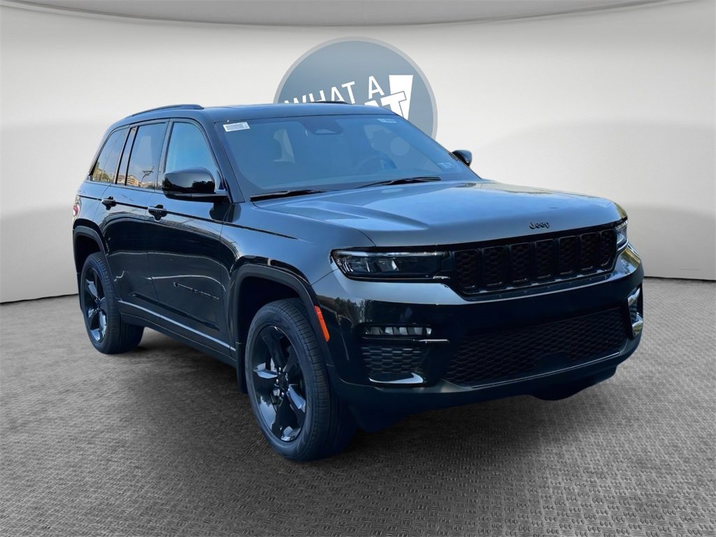 New 2025 Jeep Grand Cherokee Limited w/ Black Appearance Package image 1