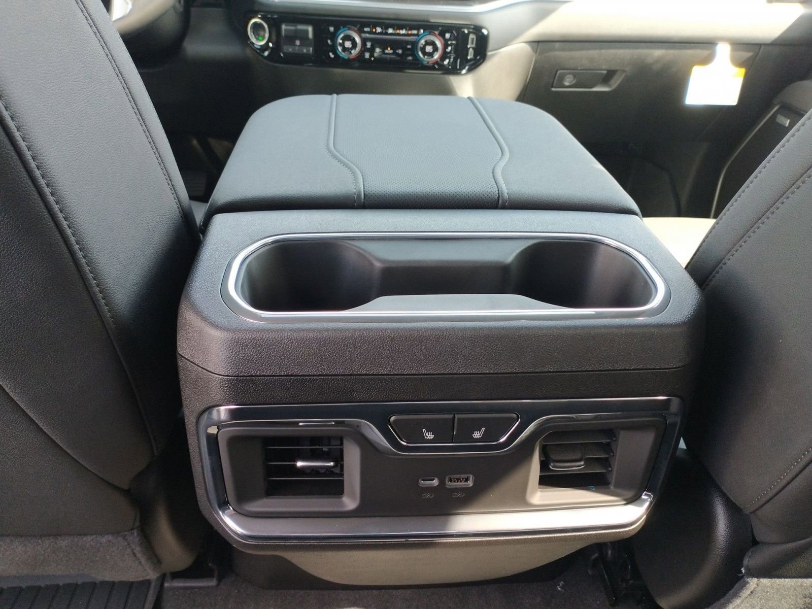 New 2025 Chevrolet Silverado 3500 LTZ w/ LTZ Premium Package image 21