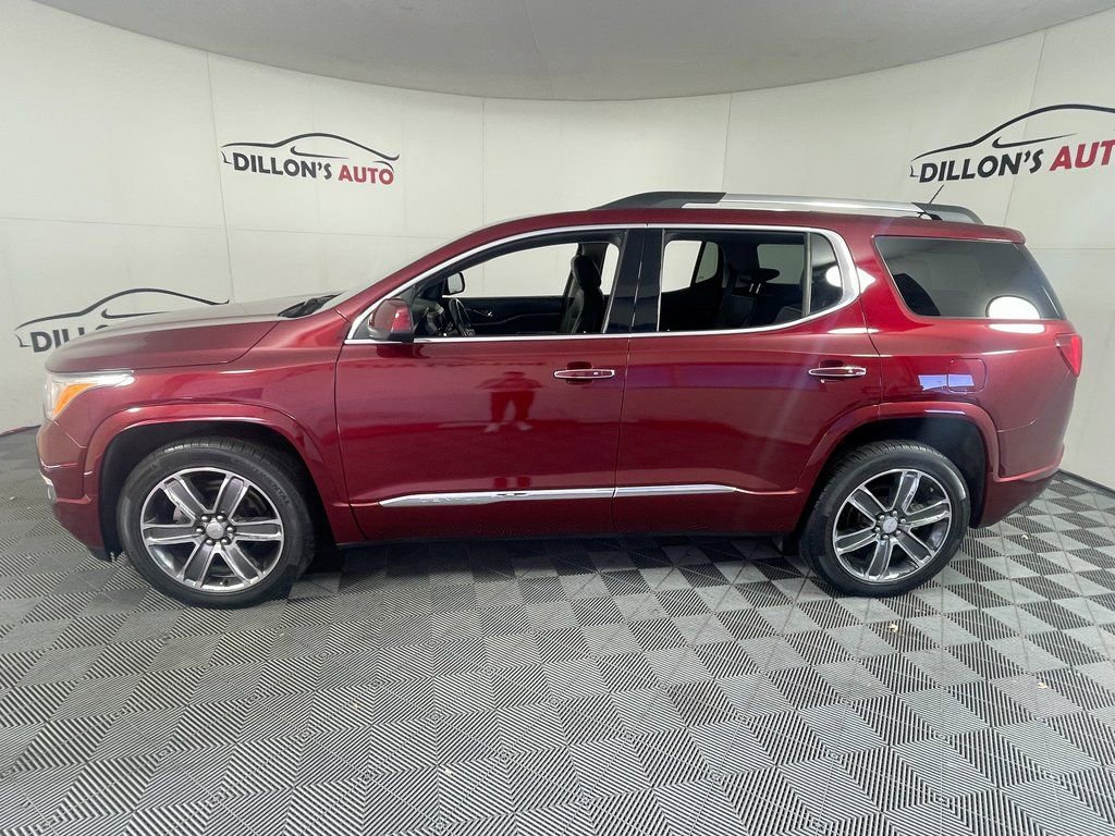 Used 2017 GMC Acadia Denali w/ Technology Package image 3