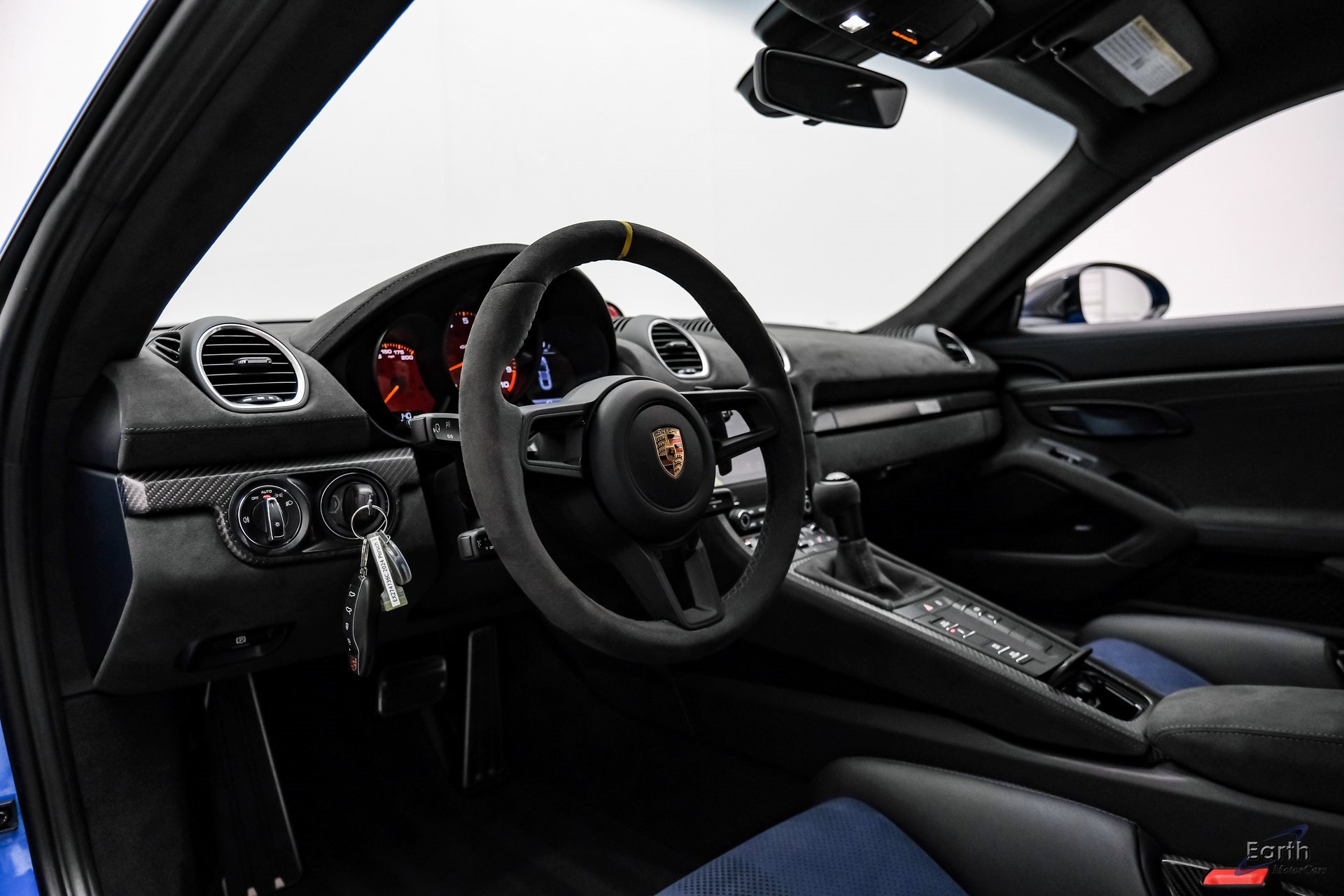 Used 2024 Porsche 718 Cayman GT4 RS image 32
