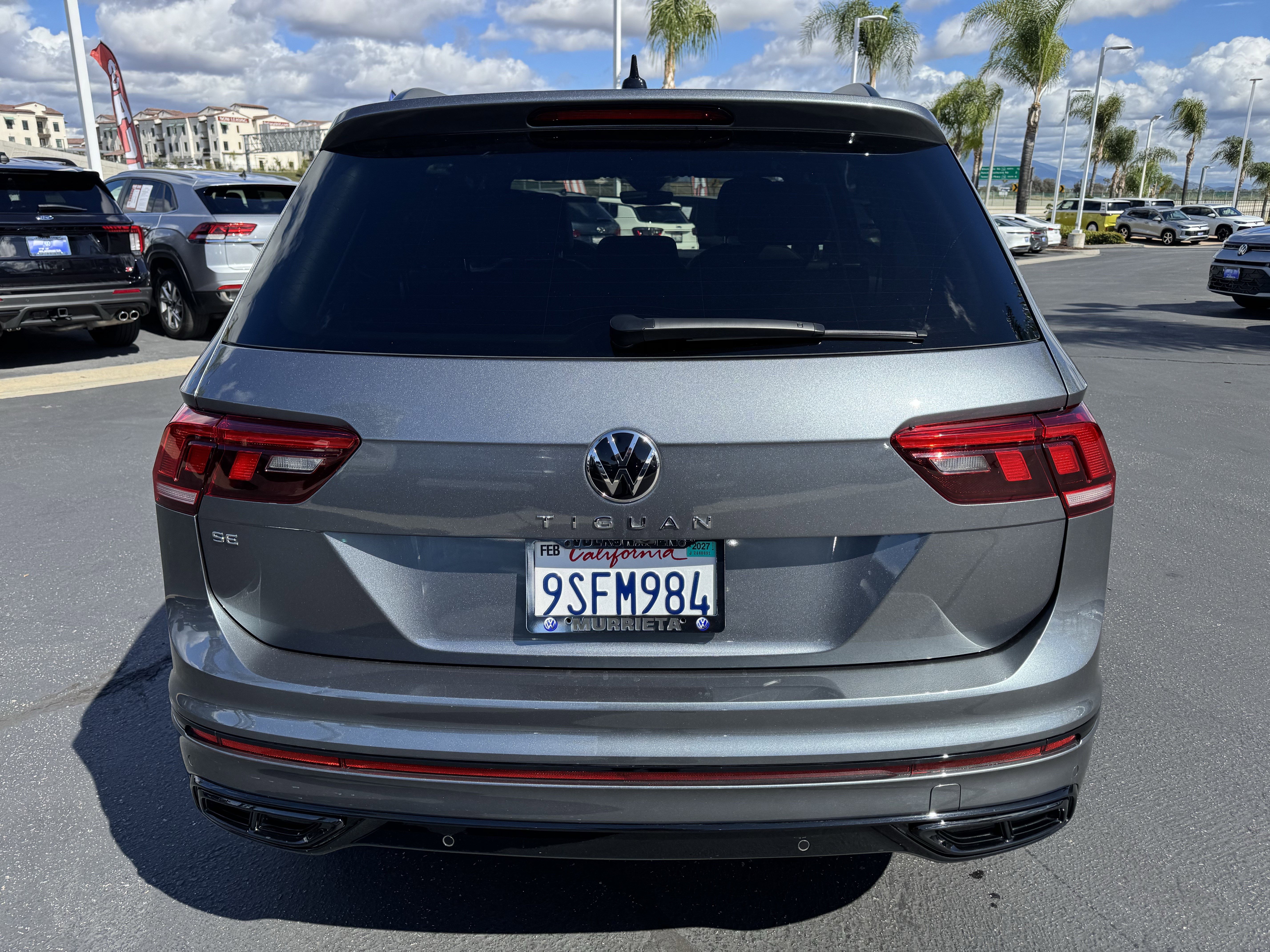 Certified 2024 Volkswagen Tiguan SE R-Line FWD image 9