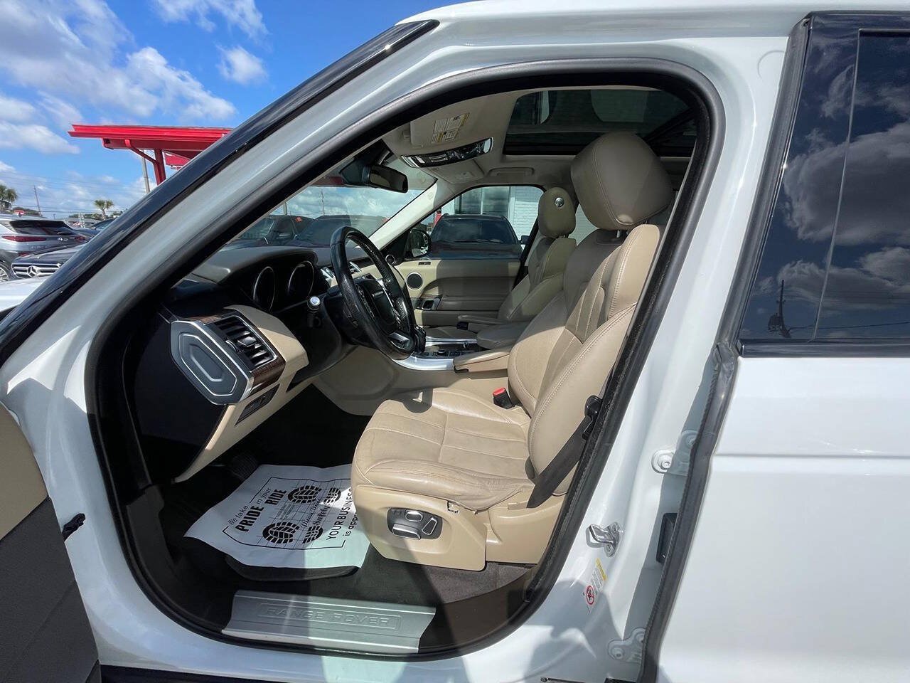 Used 2014 Land Rover Range Rover Sport HSE AWD/4WD image 7