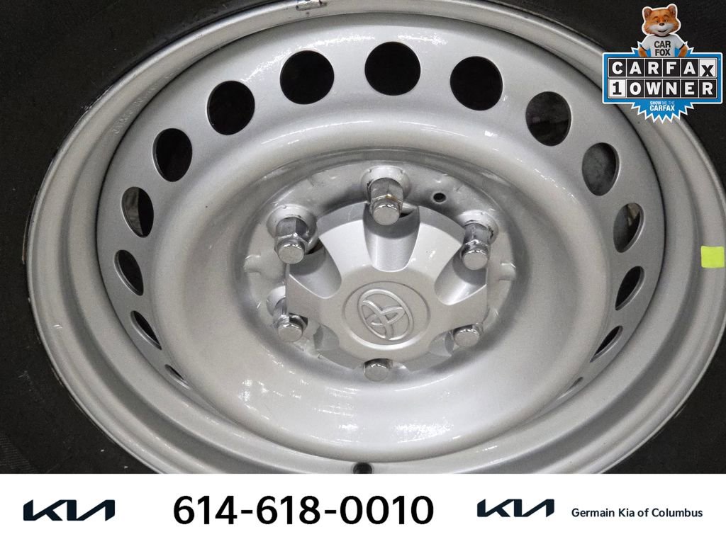 Used 2024 Toyota Tacoma SR RWD image 13