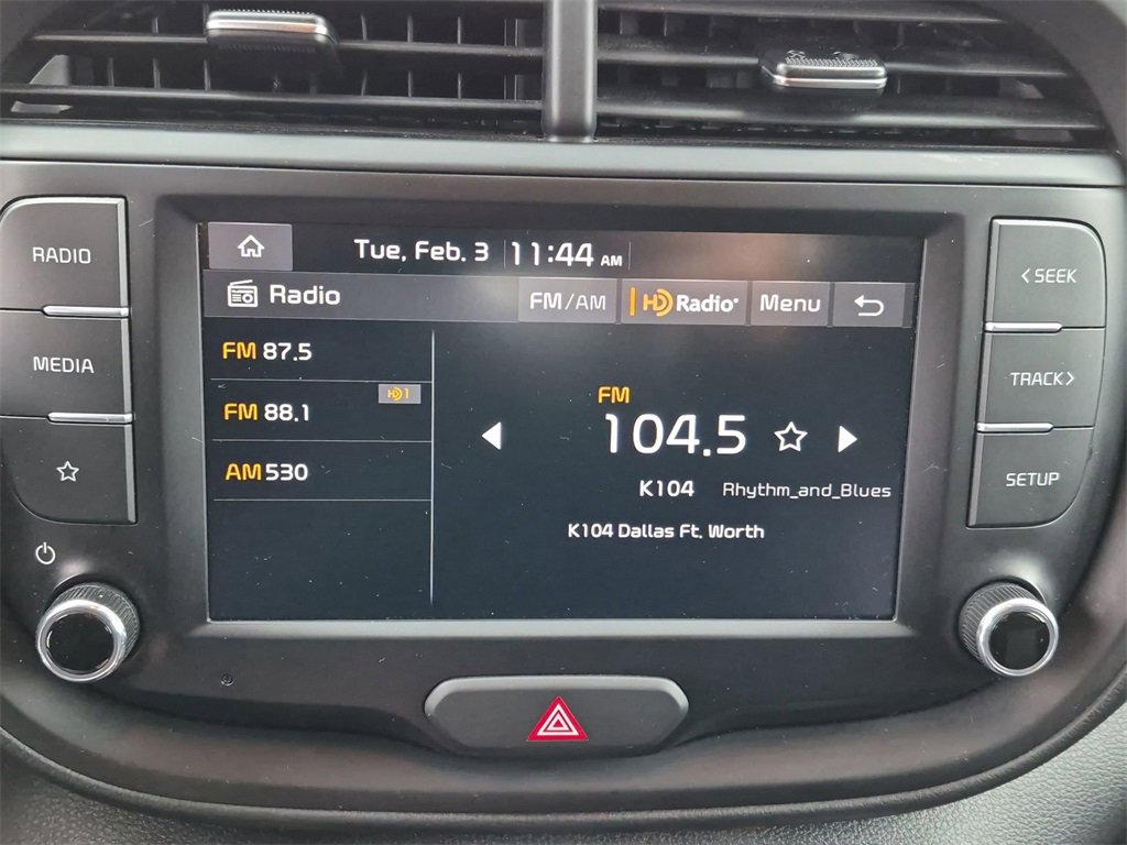 Used 2024 Kia Soul LX w/ Option Group 015 image 16