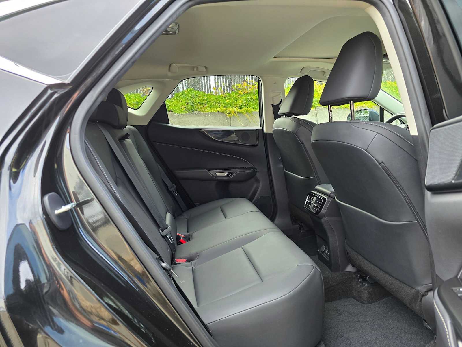Used 2024 Lexus NX 350 AWD w/ Vision Package image 12