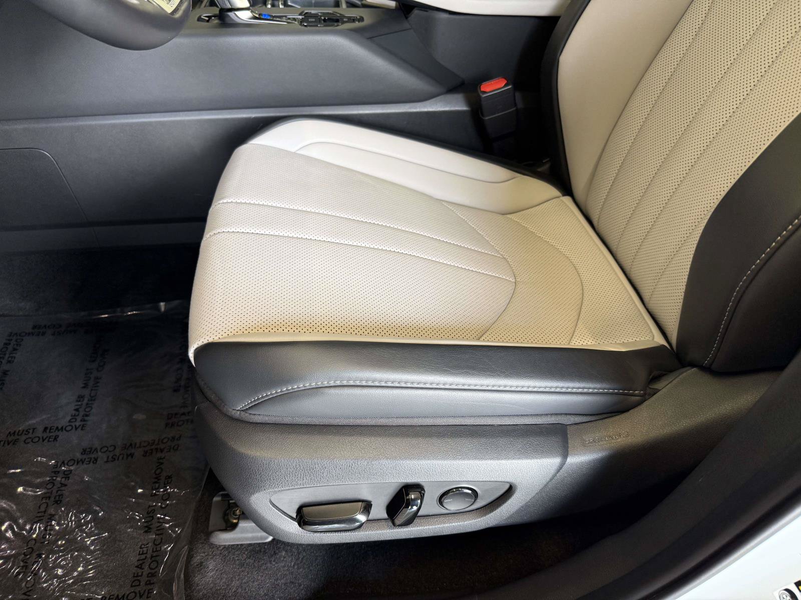 Certified 2025 Lexus TX 500h AWD w/ Technology Package image 3
