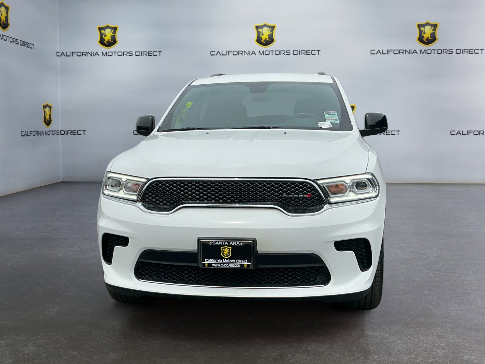 Used 2023 Dodge Durango SXT image 2