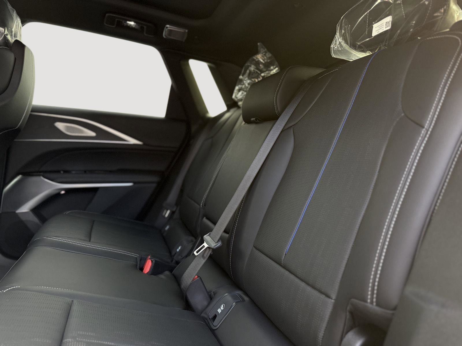 New 2026 Cadillac Lyriq Premium Sport image 12