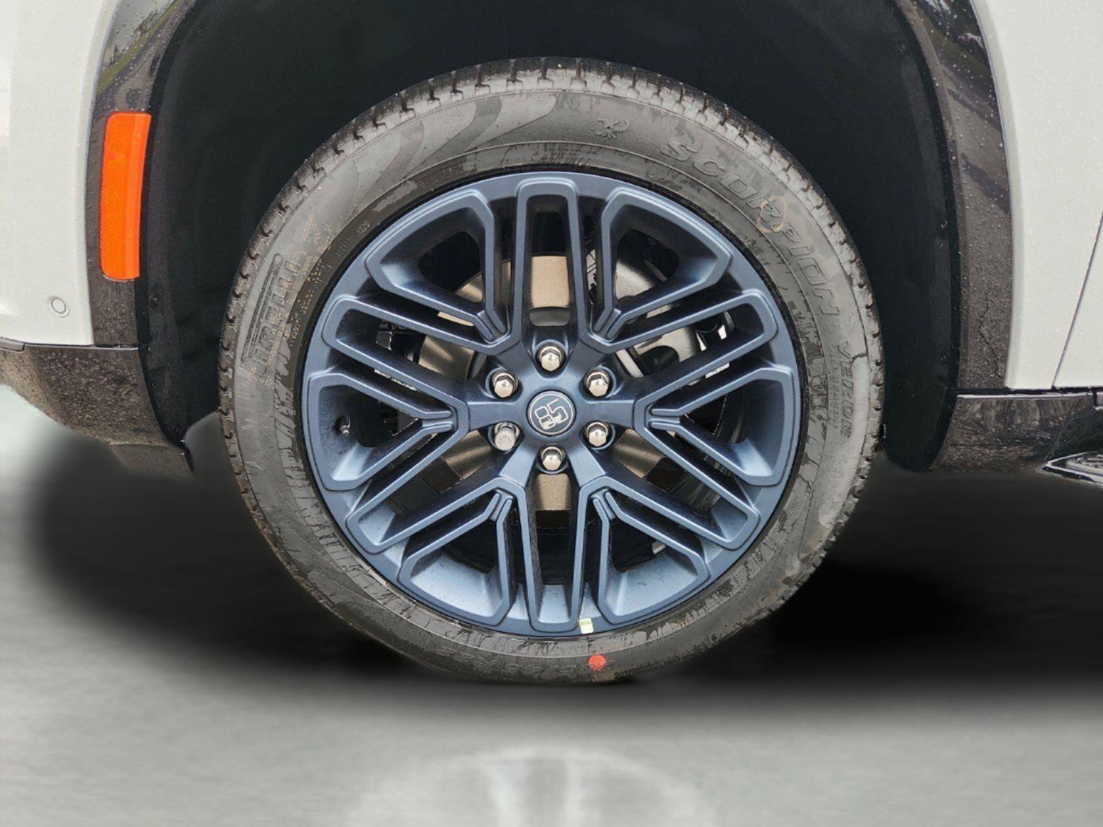 New 2026 Jeep Grand Wagoneer 4WD image 10