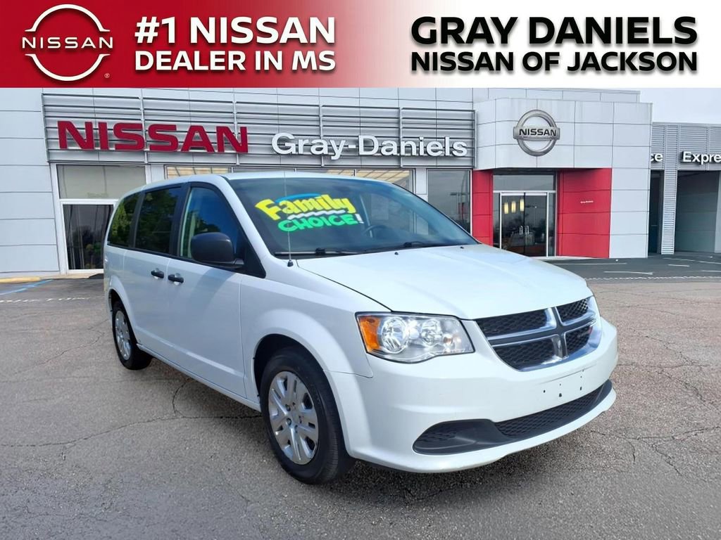 Used 2019 Dodge Grand Caravan SE w/ UConnect Hands-Free Group