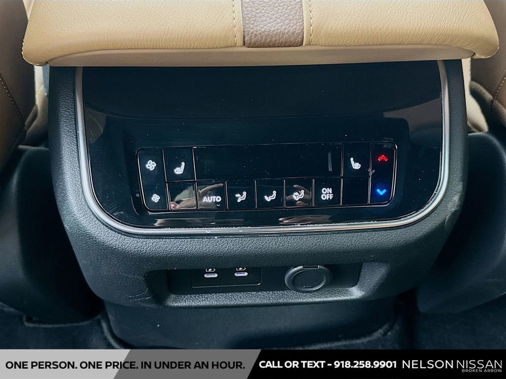 New 2025 Nissan Armada Platinum Reserve image 27