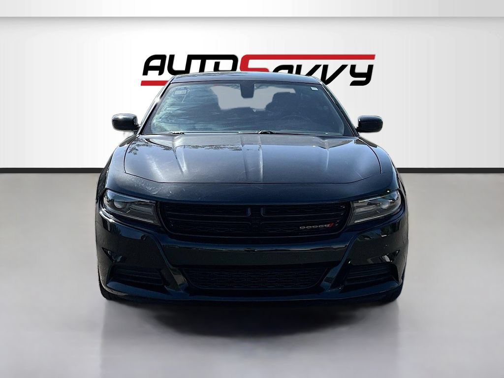 Used 2023 Dodge Charger SXT w/ Blacktop Package RWD image 2