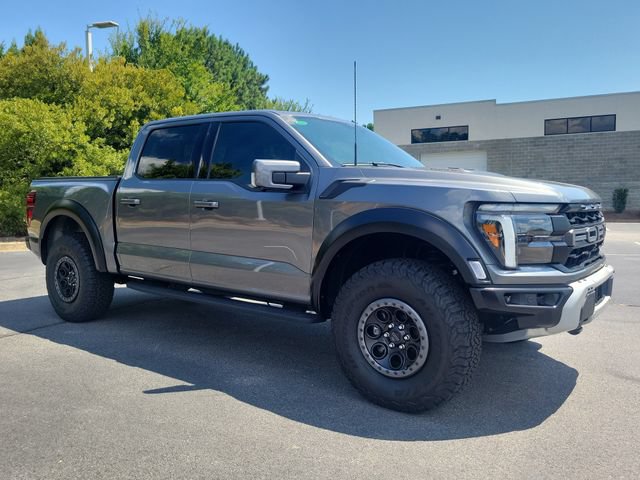 Used 2025 Ford F150 Raptor AWD/4WD image 3