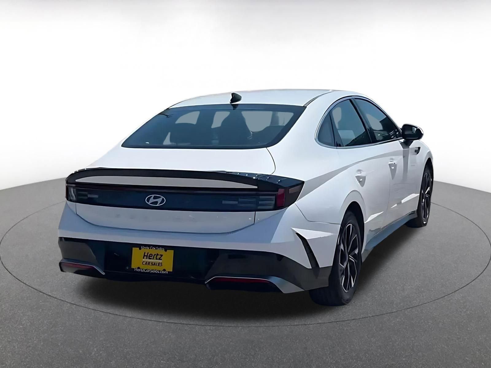 Used 2025 Hyundai Sonata SEL FWD image 14