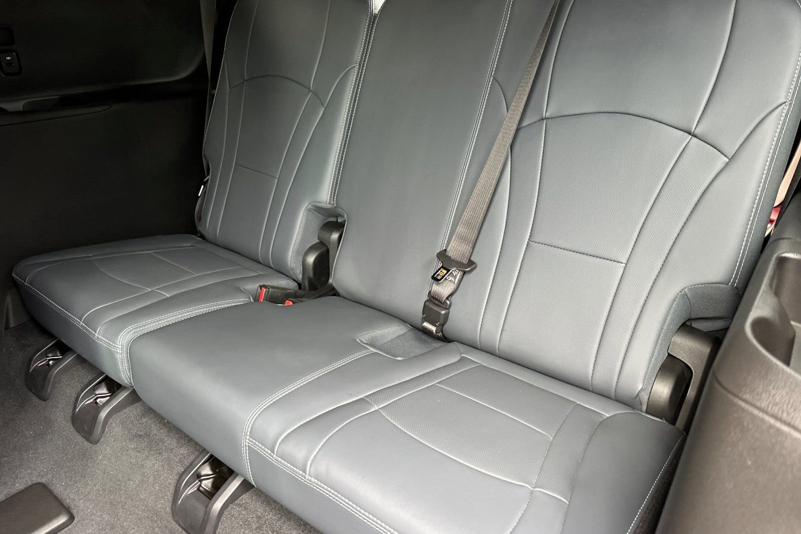 Certified 2023 Buick Enclave Essence w/ Sport Touring Edition image 19