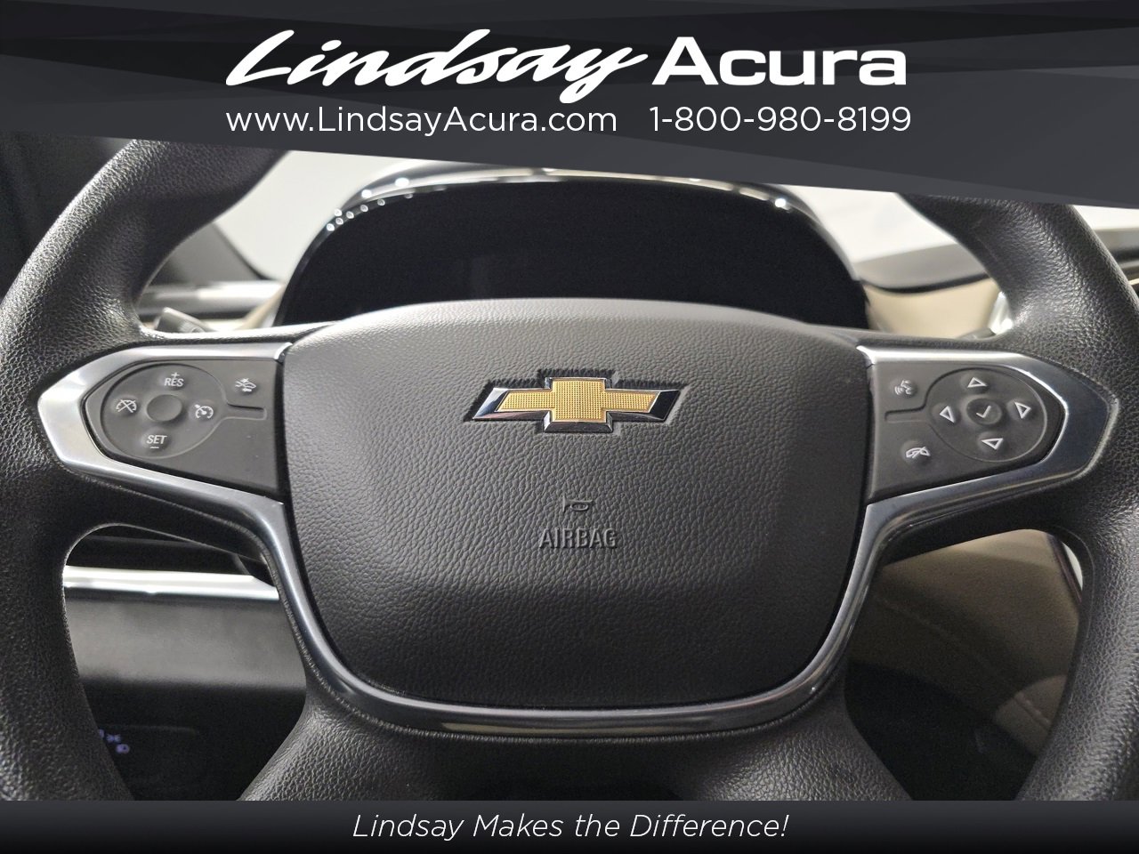 Used 2022 Chevrolet Traverse LS image 12