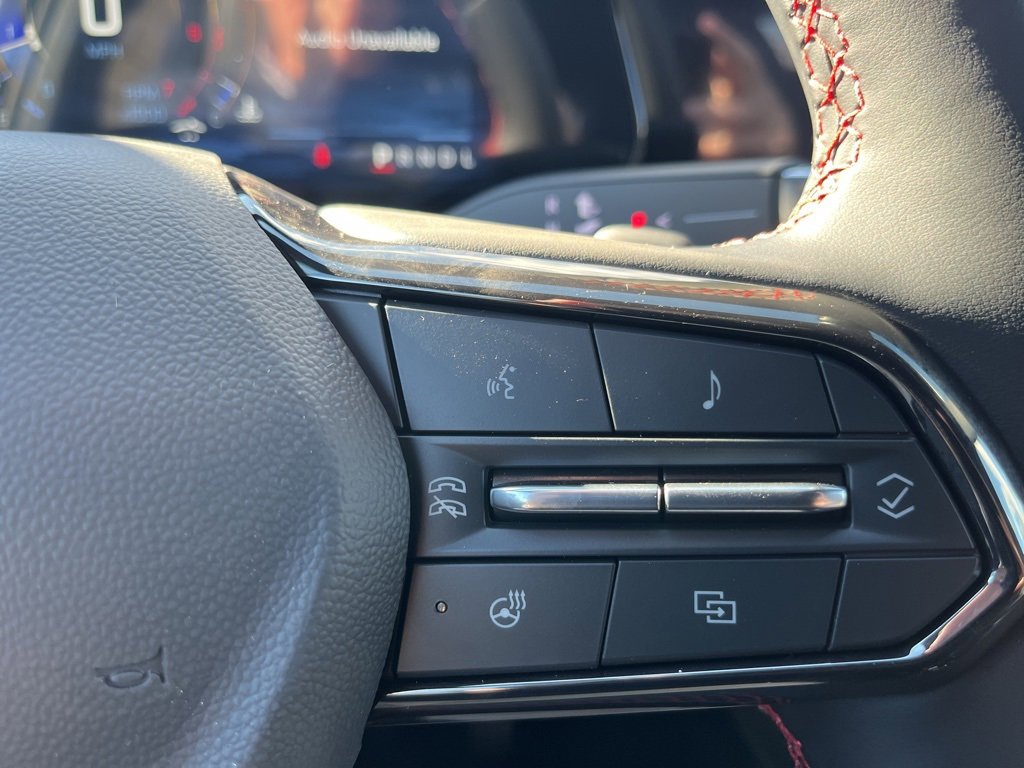 New 2026 Chevrolet Equinox RS w/ Convenience Package III image 17