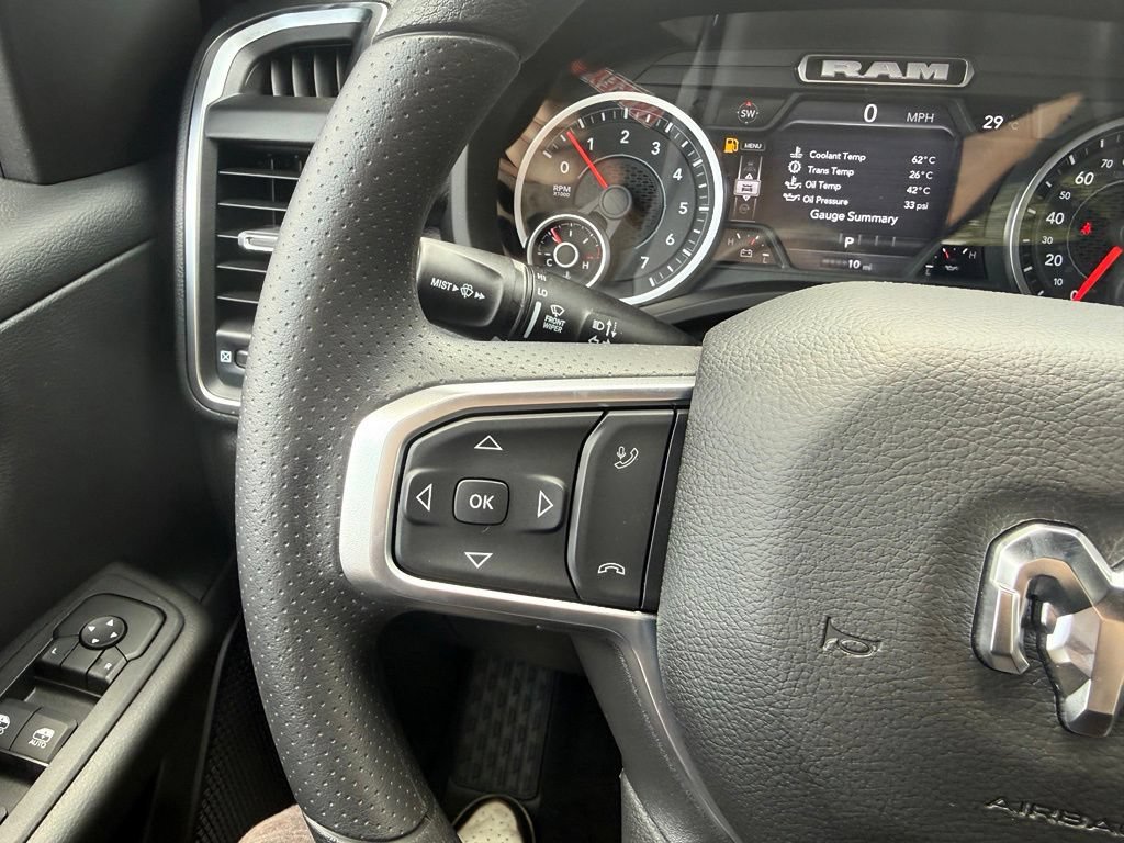 New 2026 RAM 1500 Express AWD/4WD image 15