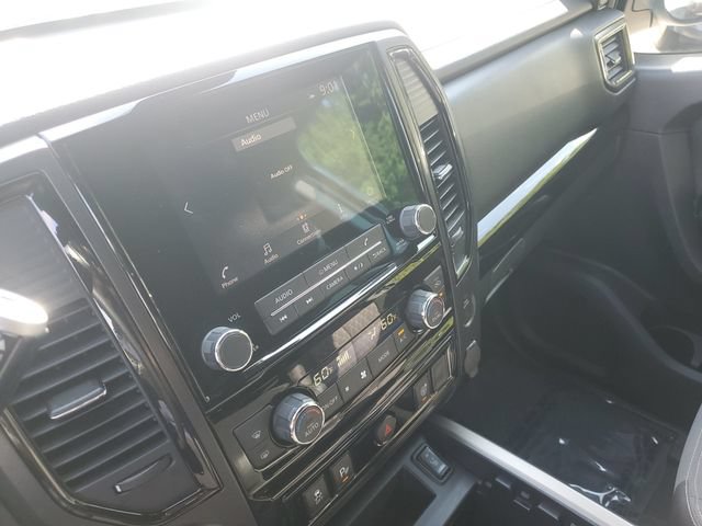 Used 2024 Nissan Titan SV w/ SV Bronze Edition Package AWD/4WD image 19