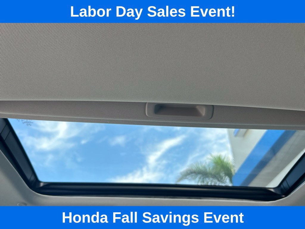 Used 2022 Honda Accord Touring image 15