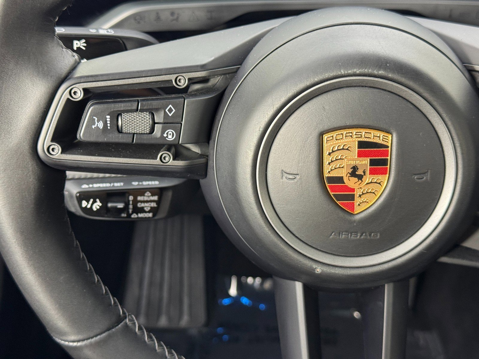 Used 2020 Porsche Taycan Turbo AWD/4WD image 22