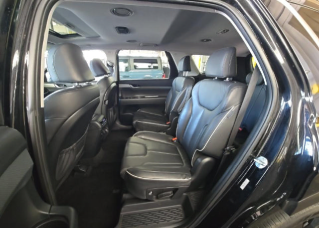 Used 2023 Hyundai Palisade XRT w/ Cargo Package AWD/4WD image 8