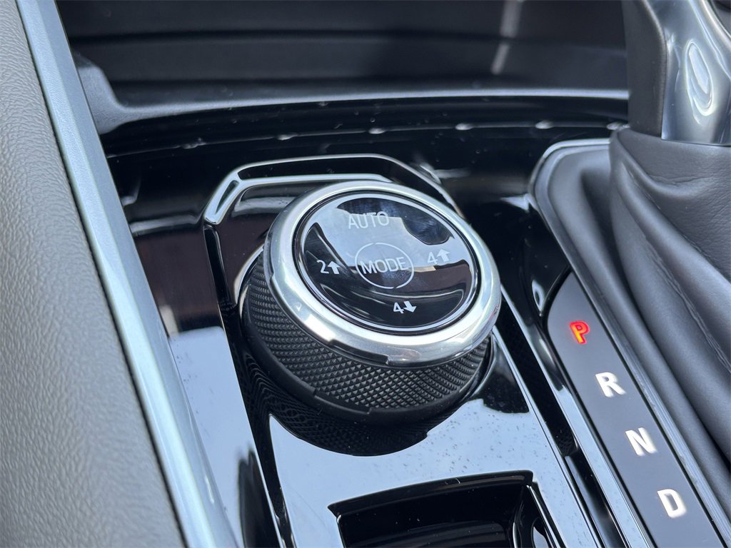 New 2026 Chevrolet Colorado ZR2 w/ Technology Package image 19
