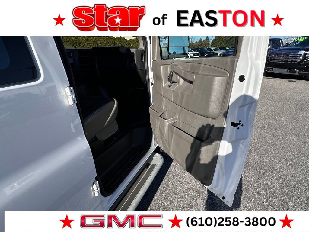 Used 2024 GMC Savana 2500 Work Van w/ Driver Convenience Package image 13