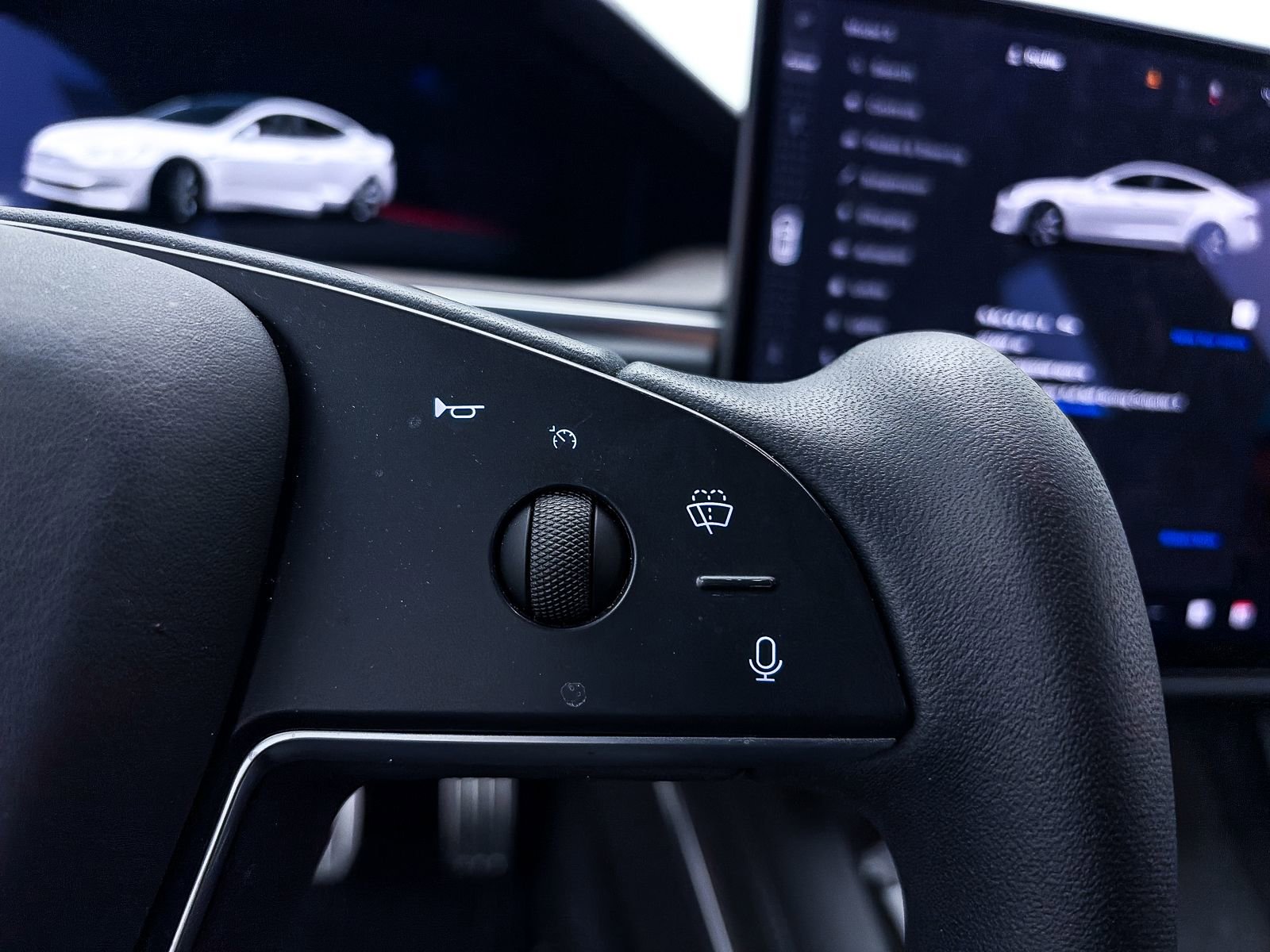 Used 2022 Tesla Model S image 38