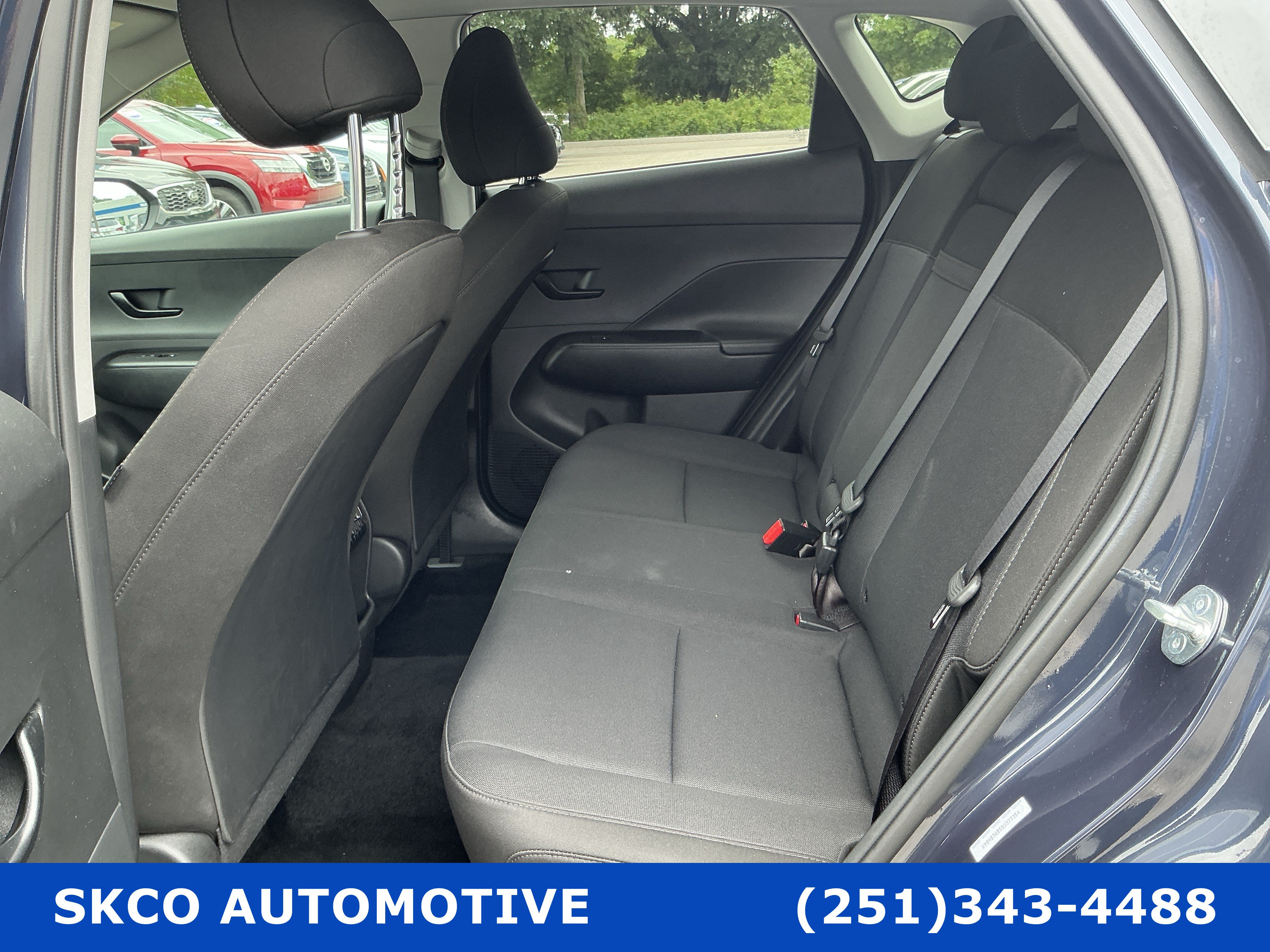 Used 2025 Hyundai Kona SEL FWD image 14
