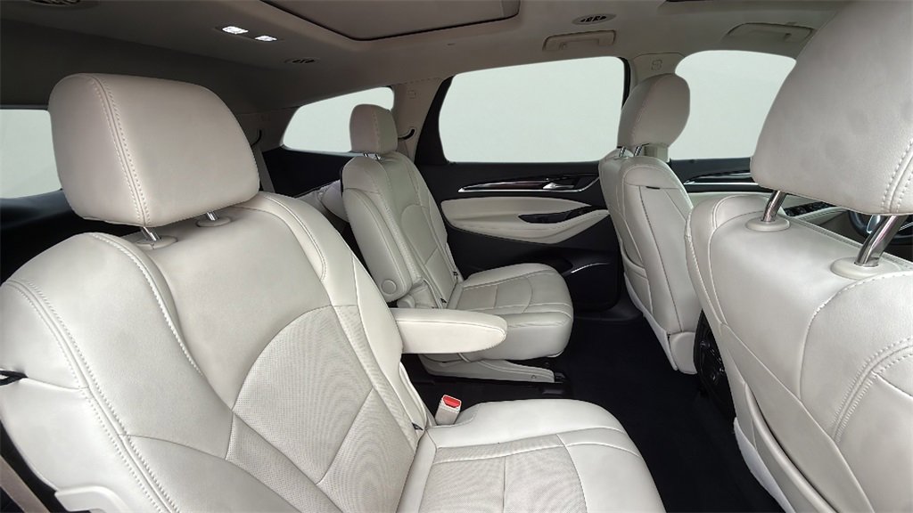 Used 2022 Buick Enclave Essence w/ Experience Buick Package image 18
