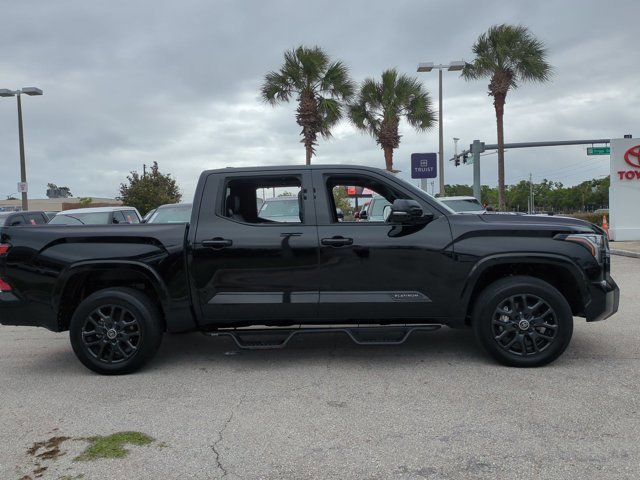 Used 2024 Toyota Tundra Platinum AWD/4WD image 4