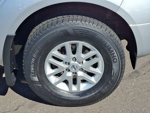 Used 2016 Nissan Frontier SV AWD/4WD image 8