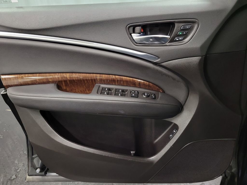 Used 2020 Acura MDX SH-AWD image 23