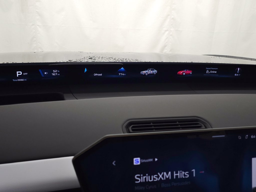 New 2027 BMW iX3 50 xDrive w/ Technology Package AWD/4WD image 16